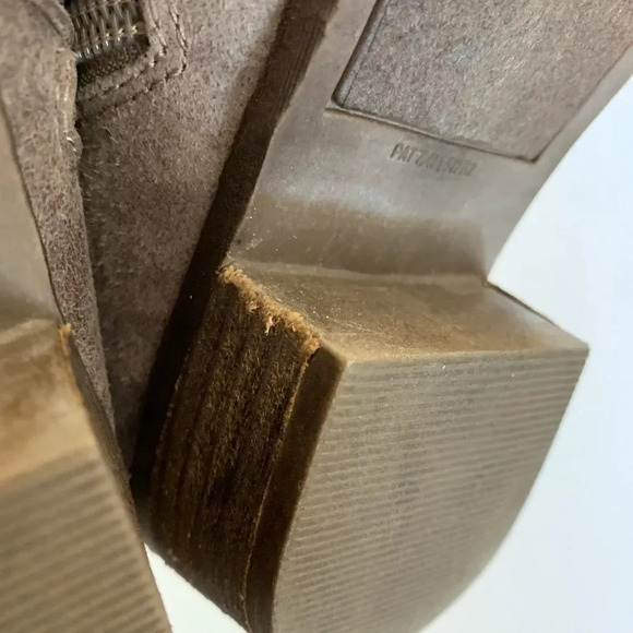 Carlos‎ by Carlos Santana Faux Suede Ankle Boot 6.5 - Picture 6 of 10